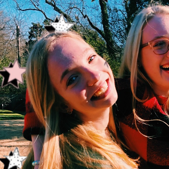 Meet your Posher, Meghan - Picture 1 of 1